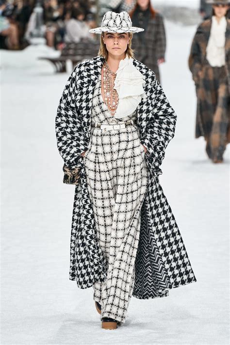 chanel show 2019 models|Chanel fashion week.